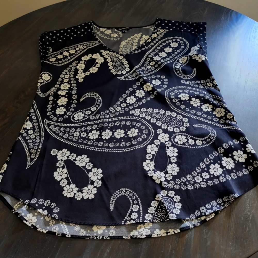 Express Size M dress shirt